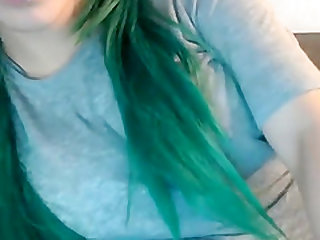 Green hair teen masturbates on cam